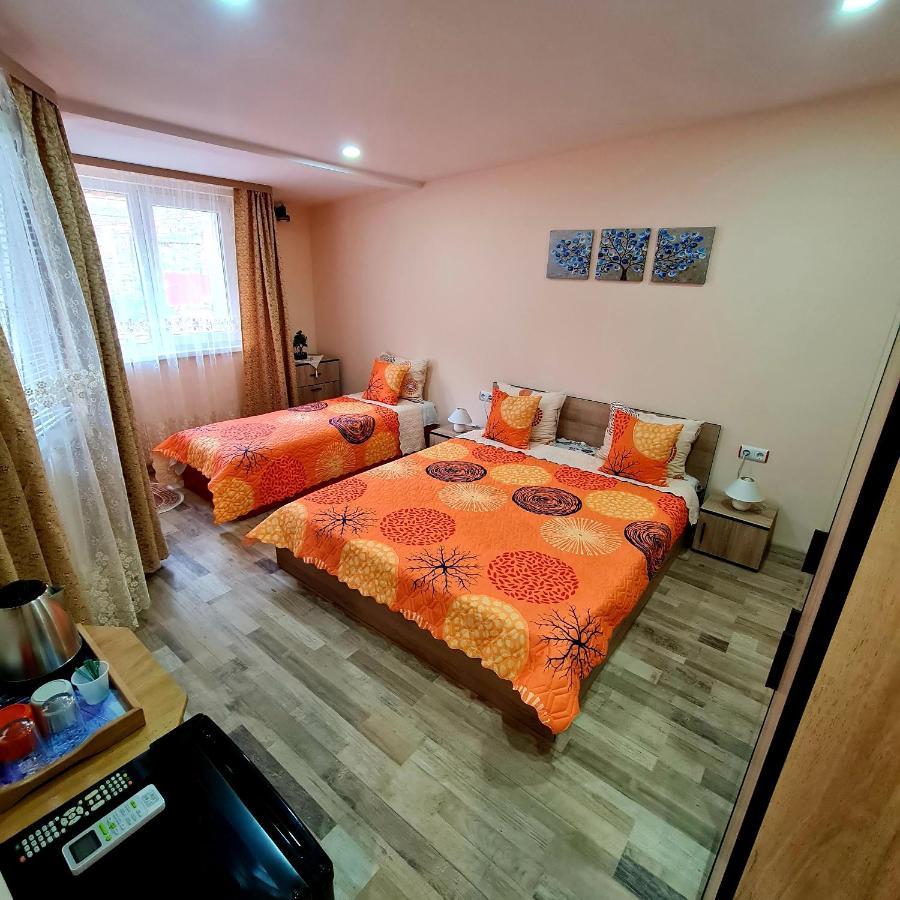 Fema Guest House Balchik Exterior foto