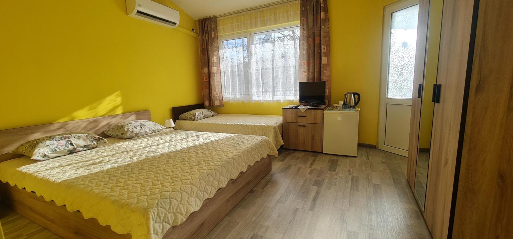 Fema Guest House Balchik Habitación foto