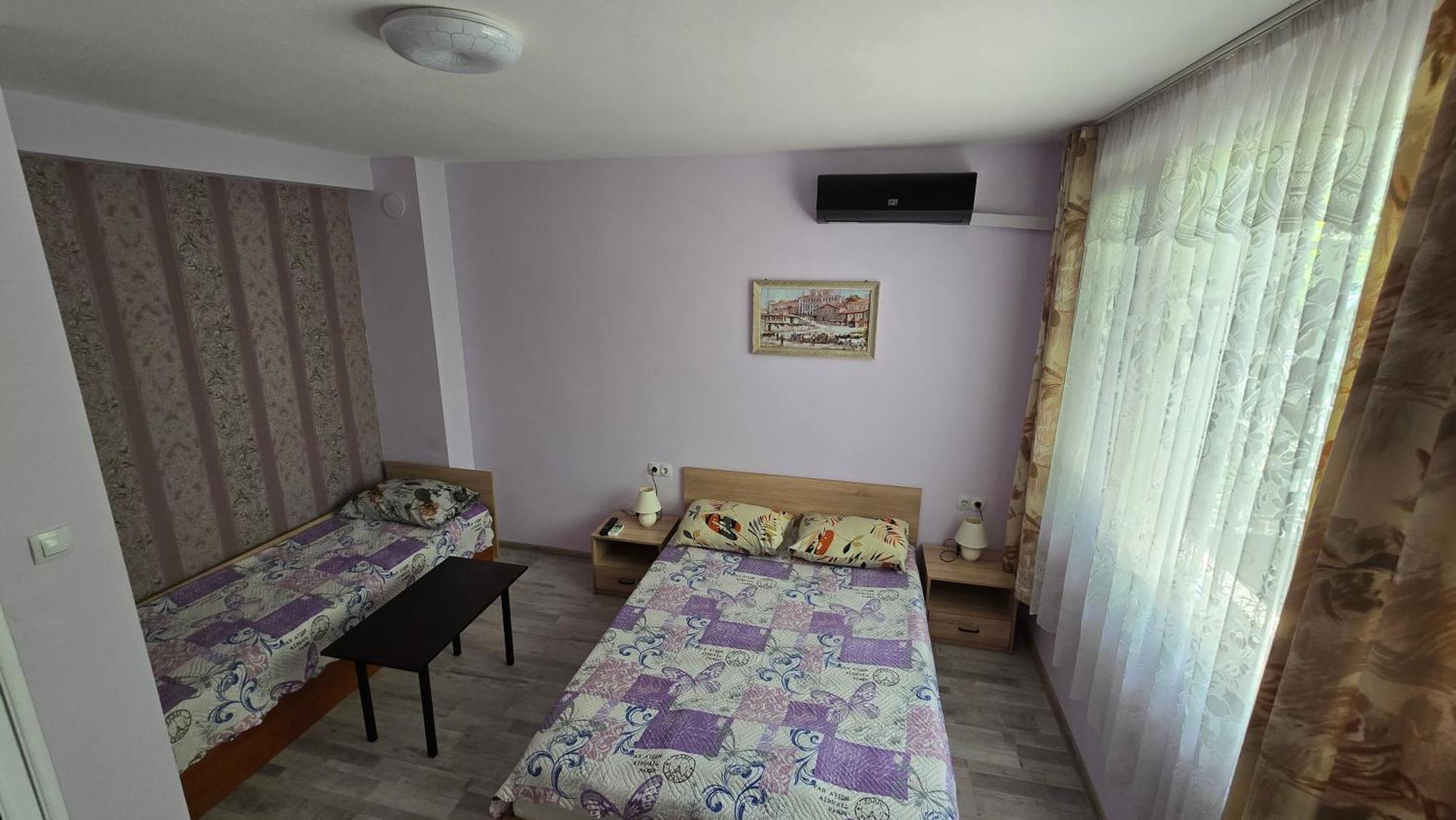 Fema Guest House Balchik Habitación foto