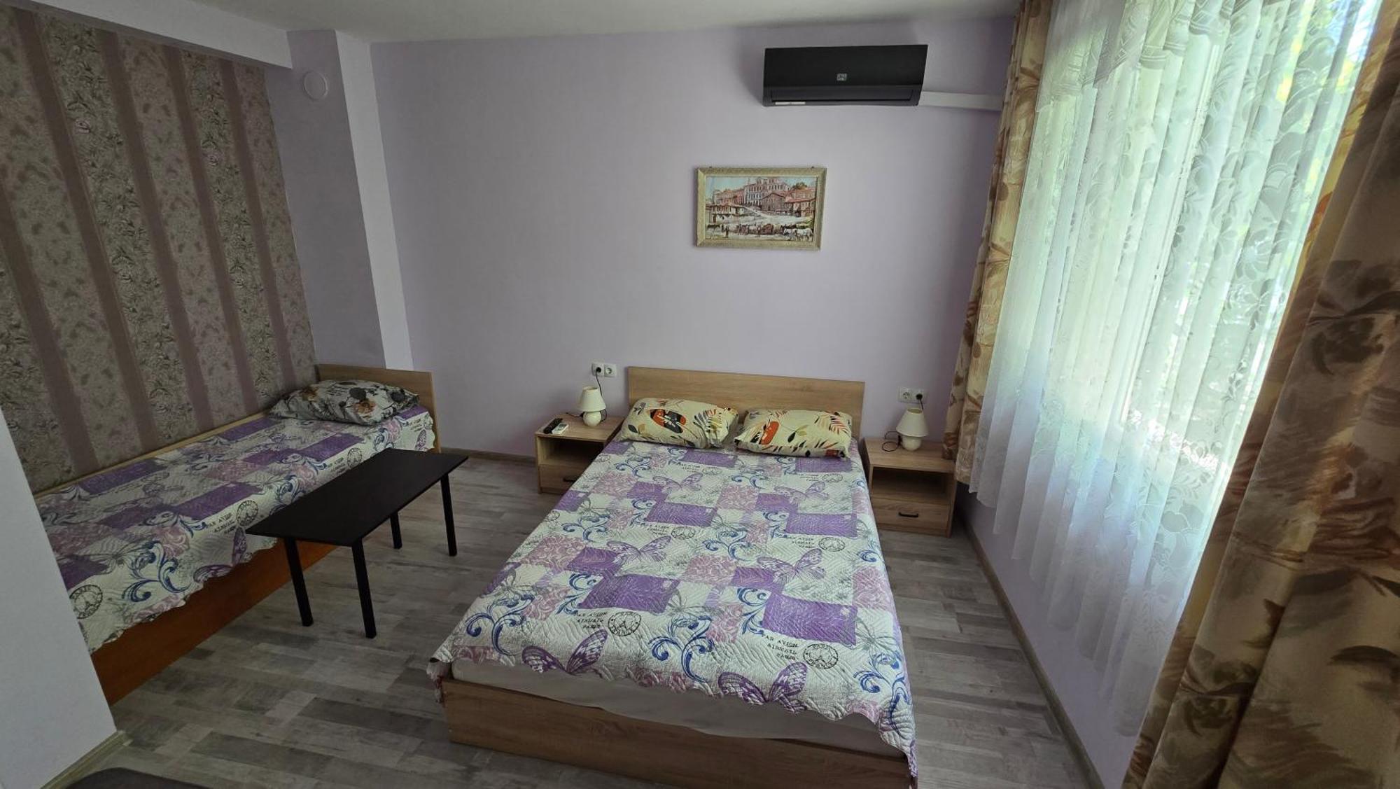 Fema Guest House Balchik Habitación foto